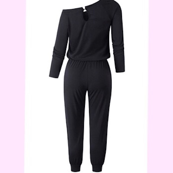 🆕One Off Shoulder Elastic Waist Romper w Pockets - Picture 2 of 3